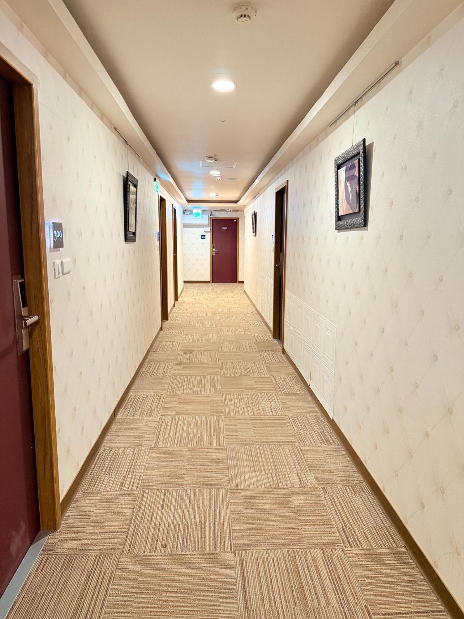 泊居旅店 Oursinn Hotel Ταϊπέι Εξωτερικό φωτογραφία