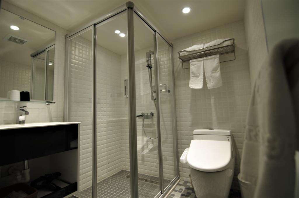 泊居旅店 Oursinn Hotel Ταϊπέι Εξωτερικό φωτογραφία
