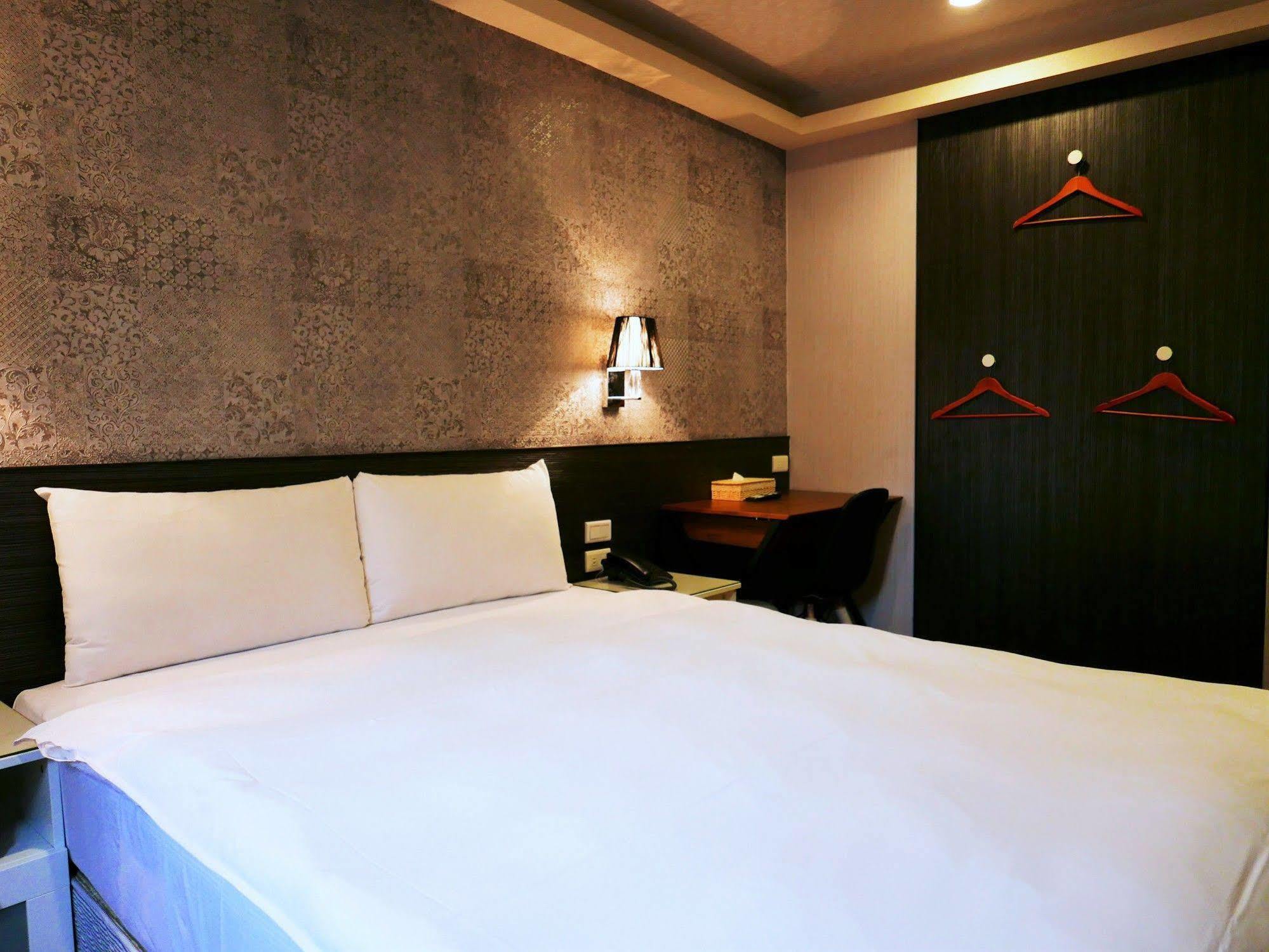 泊居旅店 Oursinn Hotel Ταϊπέι Εξωτερικό φωτογραφία